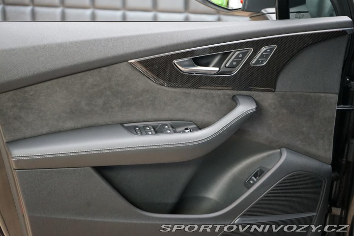 Audi SQ7 TDI Nez.Top 7-Míst Laser 2020