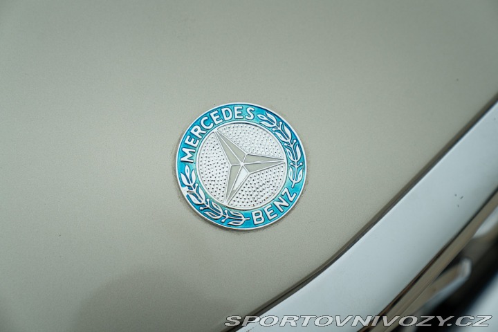 Mercedes-Benz SL 420 SL 1985