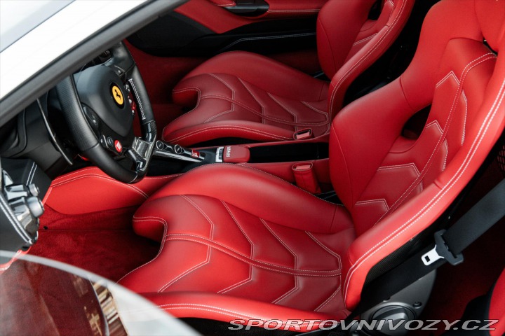 Ferrari 488 GTB / Prodloužená Záruka 2018