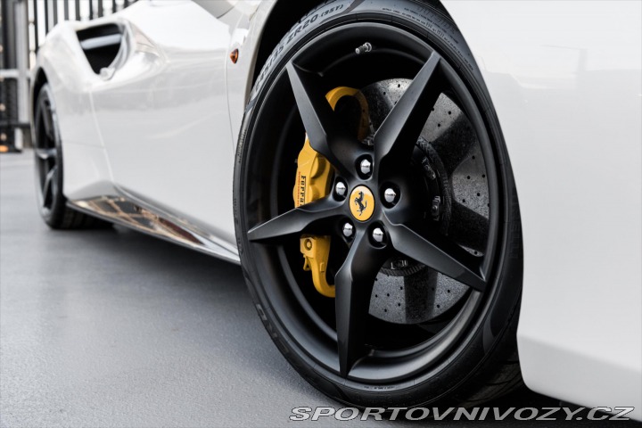 Ferrari 488 GTB / Prodloužená Záruka 2018