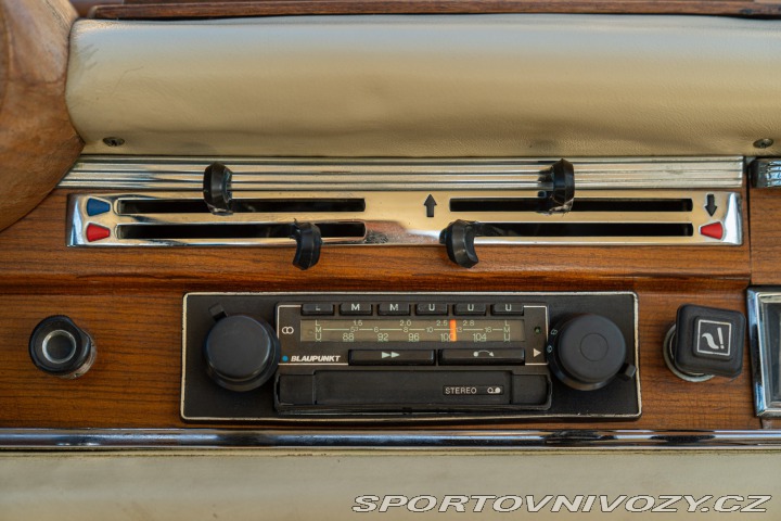 Mercedes-Benz E 220 SE COUPE 1964