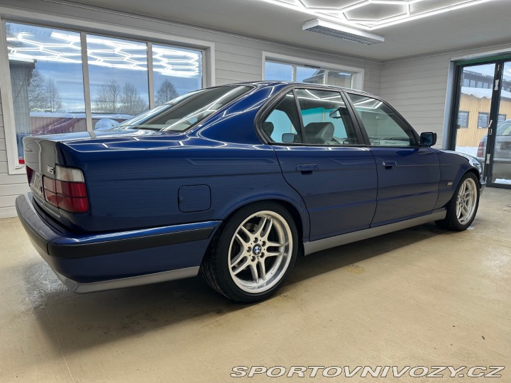 BMW M5 E34 1992