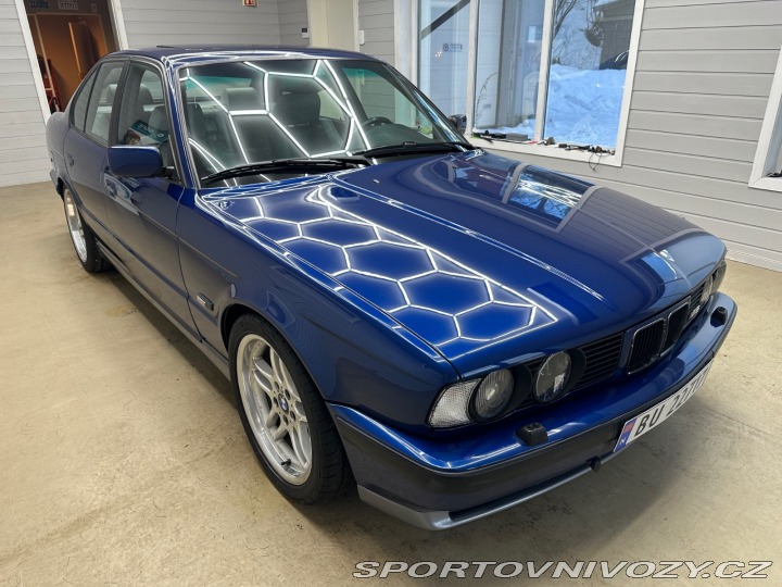 BMW M5 E34 1992