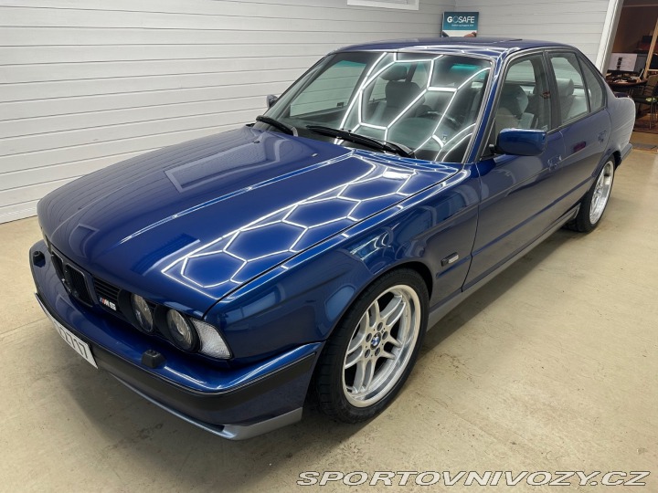 BMW M5 E34 1992