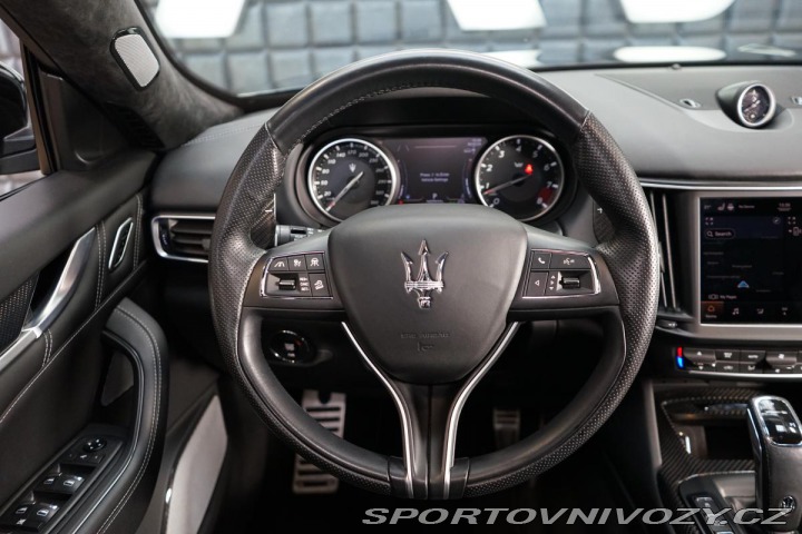Maserati Levante Trofeo 427kW Carbon B& 2021