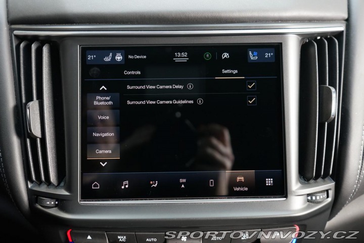 Maserati Levante Trofeo 427kW Carbon B& 2021
