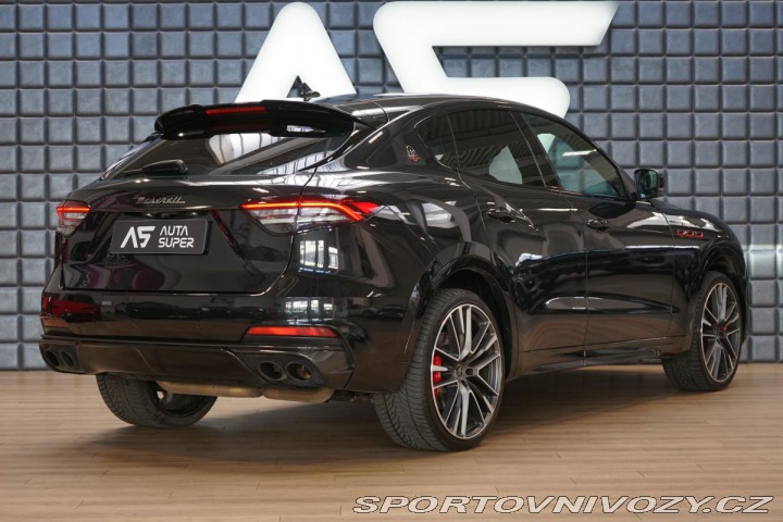 Maserati Levante Trofeo 427kW Carbon B& 2021
