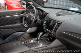 Maserati Levante Trofeo 427kW Carbon B& 2021