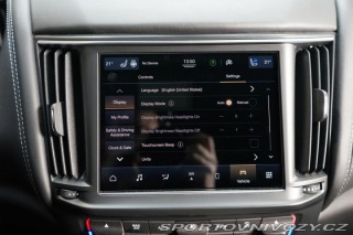 Maserati Levante Trofeo 427kW Carbon B& 2021