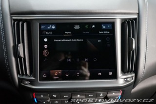Maserati Levante Trofeo 427kW Carbon B& 2021