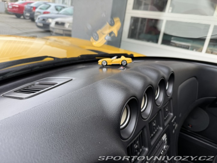 Dodge Viper 2001