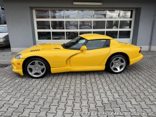 Dodge Viper  2001
