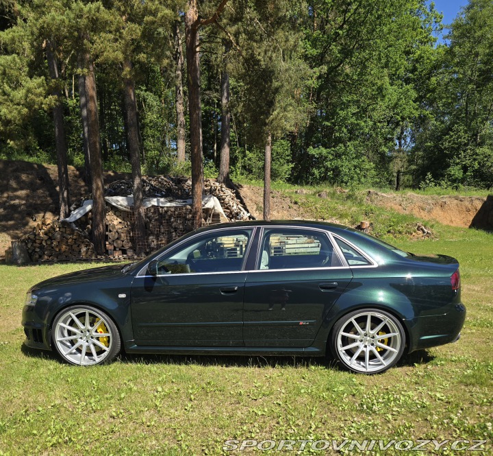 Audi RS4 2006