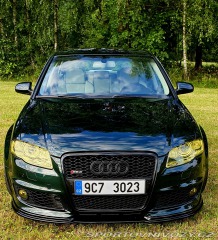 Audi RS4  2006