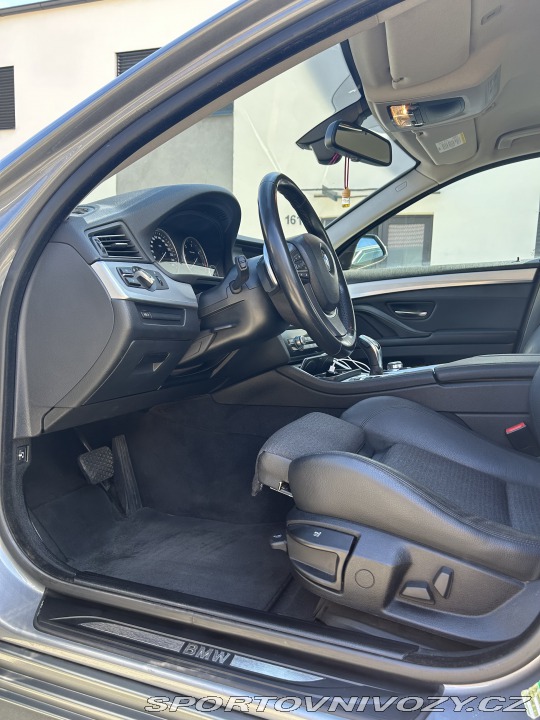 BMW 5 F10 2011