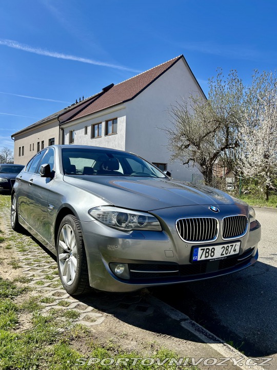 BMW 5 F10 2011