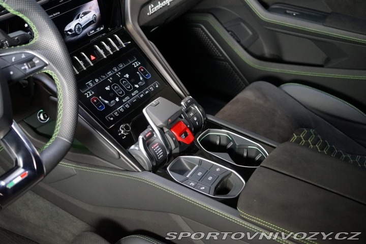 Lamborghini Urus S 490kW B&O Masáž 23& 2023