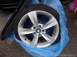 BMW 3 335i/xd/M-sport/360PS/man 2010