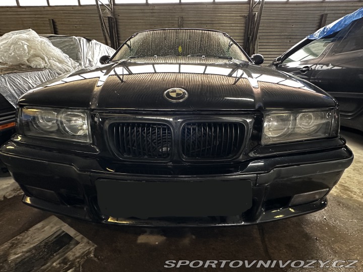 BMW M3 Sedan 1997 E36, pěkný,3.2 1997