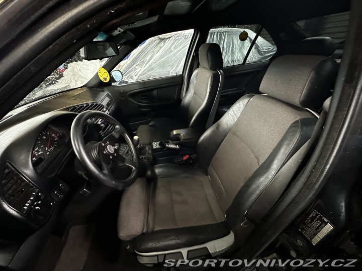 BMW M3 Sedan 1997 E36, pěkný,3.2 1997