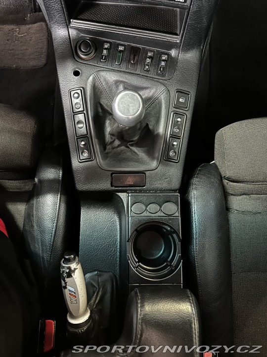 BMW M3 Sedan 1997 E36, pěkný,3.2 1997