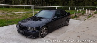 BMW M3 Sedan 1997 E36, pěkný,3.2 1997