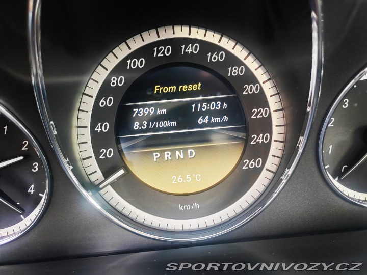 Mercedes-Benz E E300CGI 2011