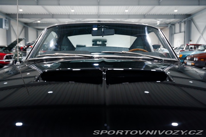 Ford Mustang Fastback, 6.4L, Manual,ČR 1967