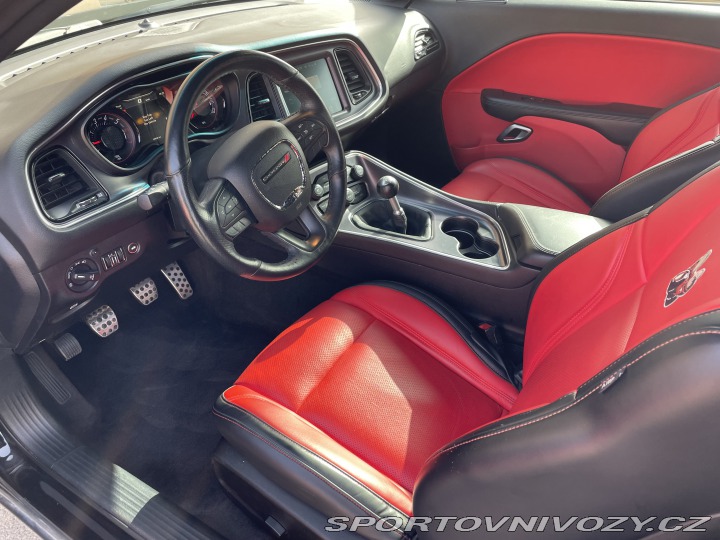 Dodge Challenger R/T možnost odpočtu DPH 2016