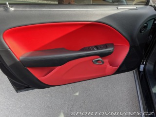 Dodge Challenger R/T možnost odpočtu DPH 2016