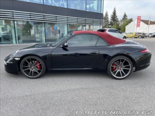 Porsche 911 3.4 i Carrera 4 Manuál Ca 2001