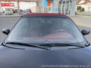 Porsche 911 3.4 i Carrera 4 Manuál Ca 2001