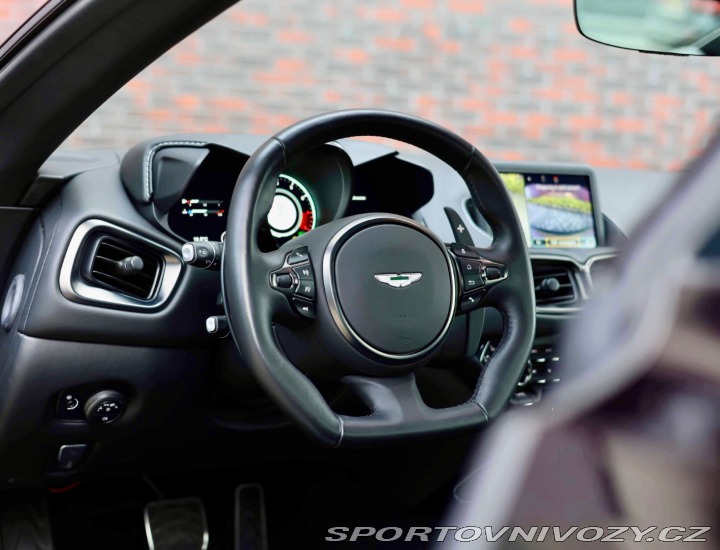 Aston Martin V8 Vantage *Plná koža*Class 2021
