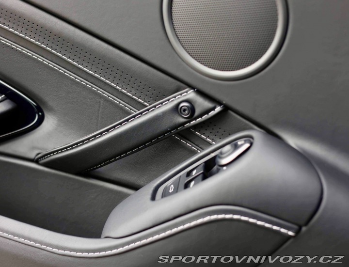 Aston Martin V8 Vantage *Plná koža*Class 2021