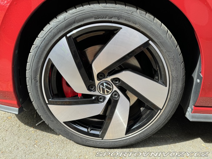 Volkswagen Golf GTI 2020