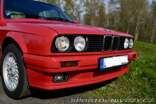 BMW 3 E30 325i 1989