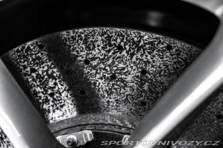 Ferrari 488 GTB KARBON/JBL/LIFT/LED/D 2015