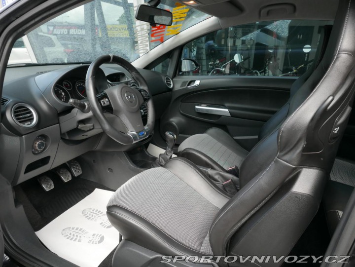Opel Corsa OPC OPC 1,6 Turbo 141kW 2008