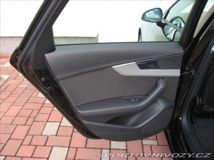 Audi A4 2,0 35 TFSI 150PS  Gravit 2021