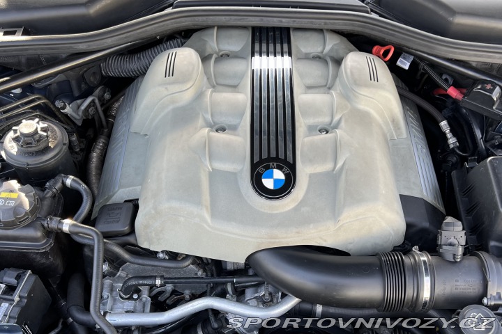 BMW 6  2004