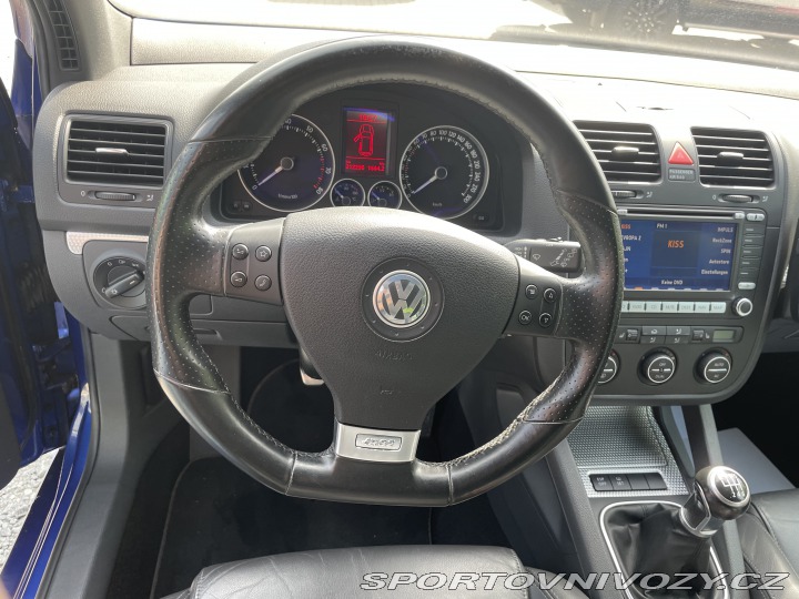 Volkswagen Golf R32 2007