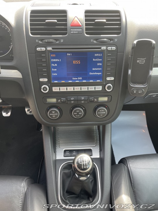 Volkswagen Golf R32 2007
