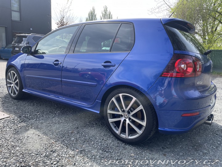 Volkswagen Golf R32 2007