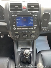 Volkswagen Golf R32 2007