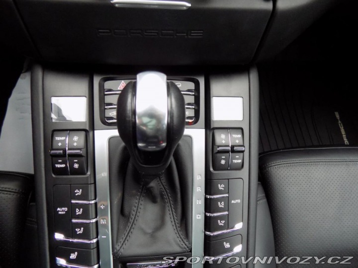 Porsche Macan Turbo/3.6i/V6/PANO/ 2014
