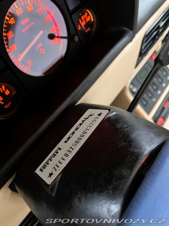 Ferrari Mondial t 3.4 Coupe 1992