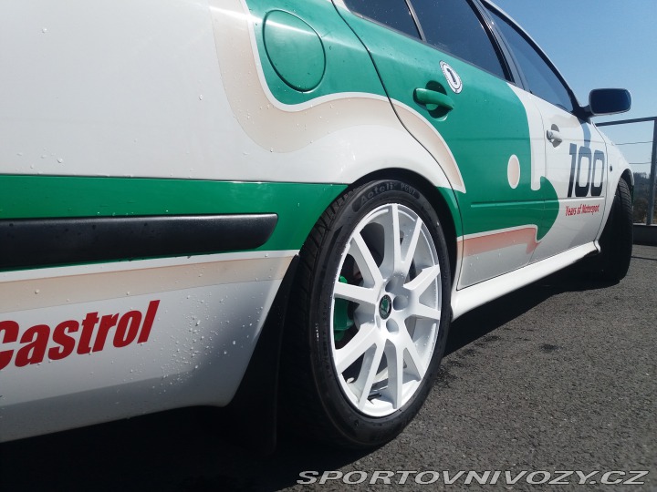 Škoda Octavia RS vRS Motorsport 100 limit 2001