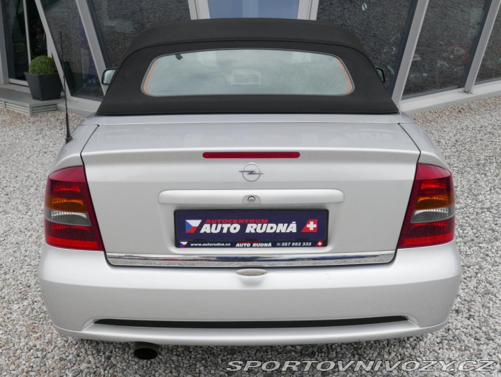 Opel Astra 2,2i Cabrio REZERVACE 2004