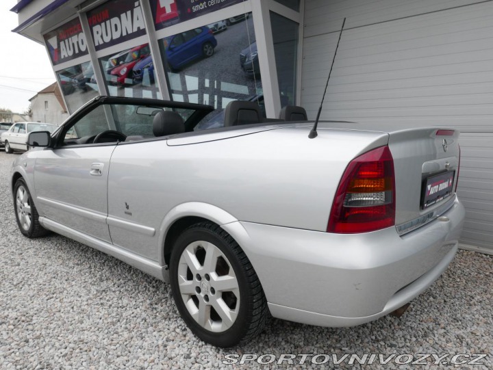 Opel Astra 2,2i Cabrio Bertone 2004