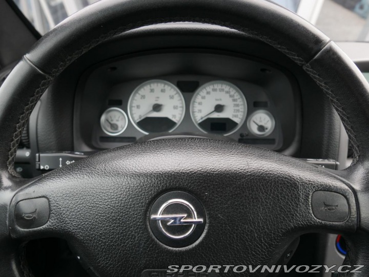 Opel Astra 2,2i Cabrio REZERVACE 2004